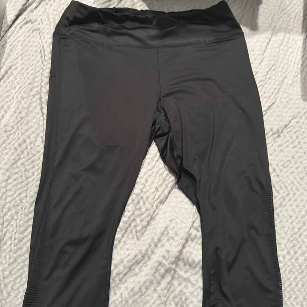 Black leggings